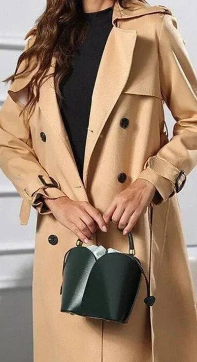 How to Style Trendy Dresses & Accessories for Effortless Everyday Looks