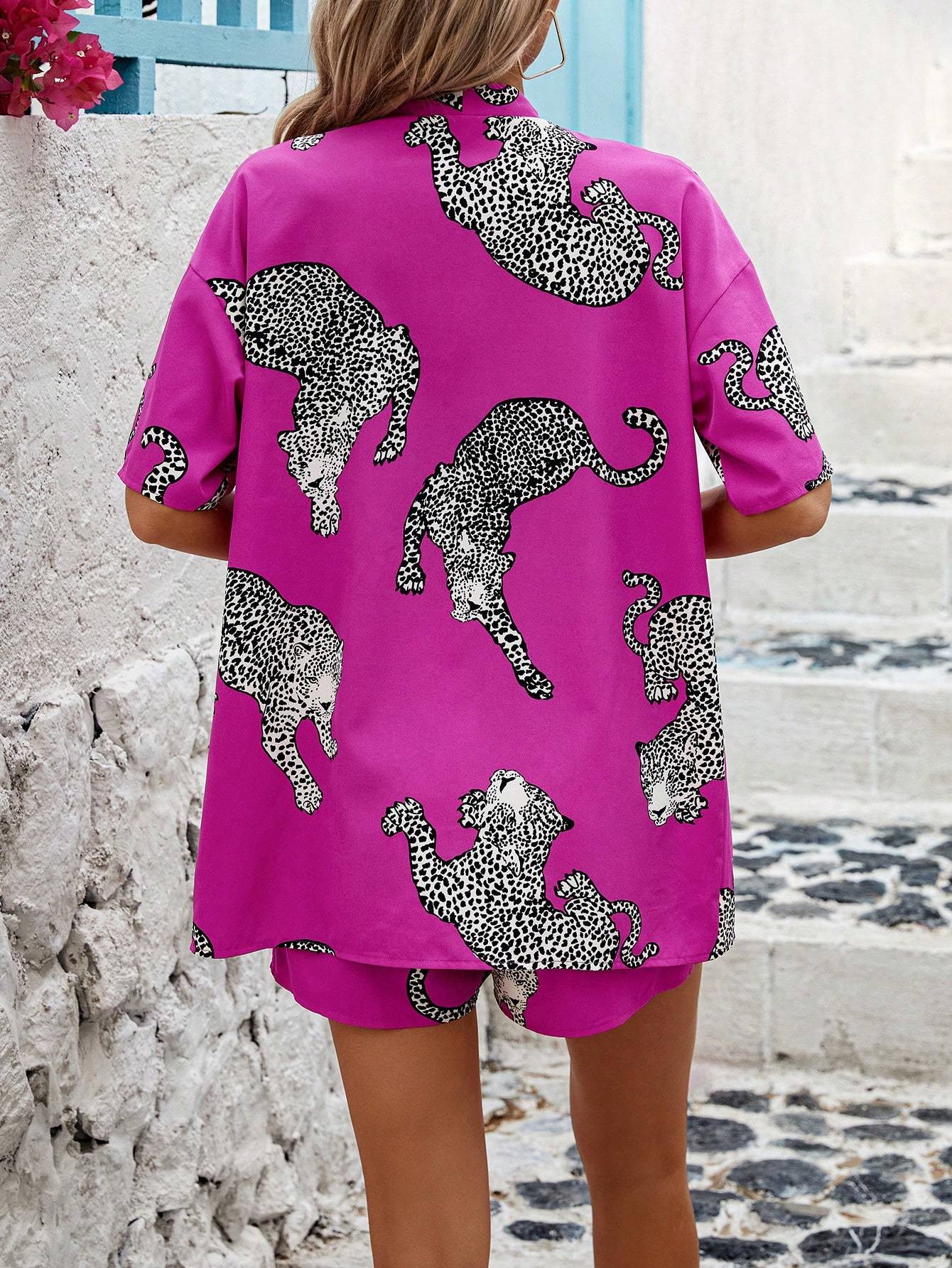 Light Gray Random Print Drop Shoulder Shirt And Shorts Set With Slanted Pockets